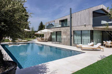 Moderne Villa mit Pool